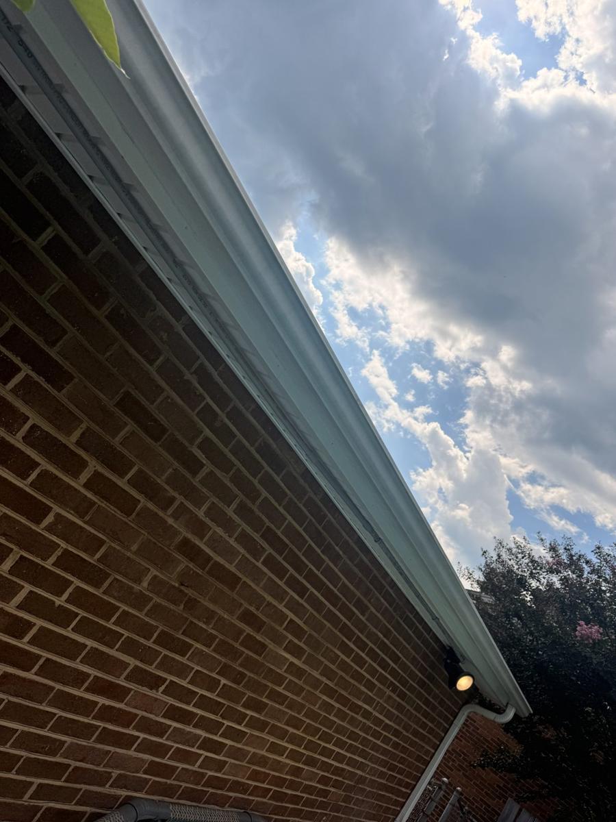 Gutter exterior after cleaning
